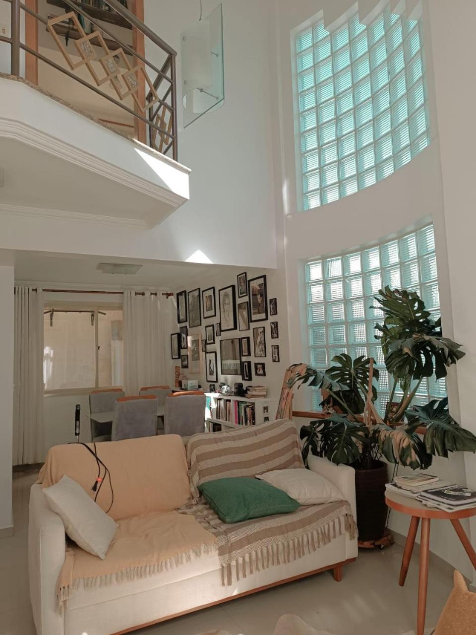 Quarto Aconchegante Em Casa Artistica Curitiba